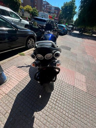 Suzuki GSR600 2007 - 23064 km