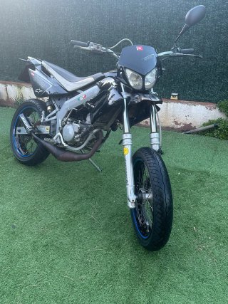 Derbi Senda DRD Supermotard Negra