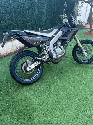 Derbi Senda DRD Supermotard Negra