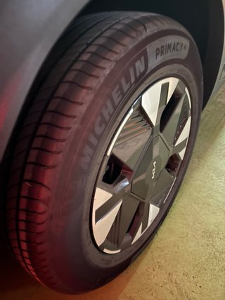 Juego 4 ruedas Kia Sportage 2026