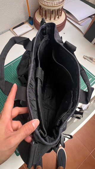 Maletín Eastpak azul Rayas