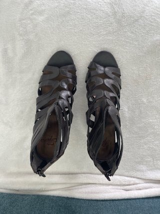 Sandalias Sfera Marrón Tacón T.39
