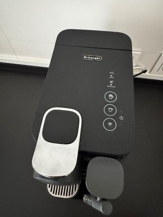 Cafetera Nespresso DeLonghi EN 500B