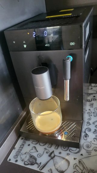 Cafetera Cecotec Automática digital