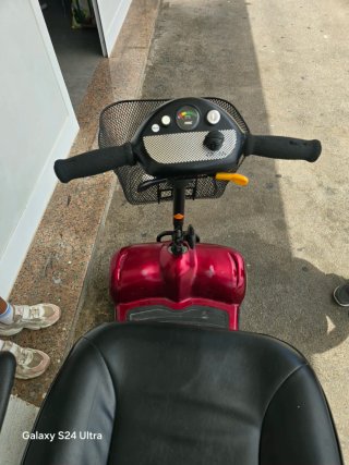 Scooter 4 Ruedas Rojo