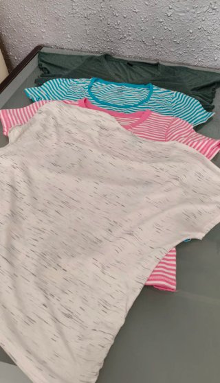 Lote 5 Camisetas varias Mujer