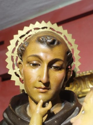 Antiguo San Antonio con Niño