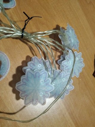 Guirnalda Luces Frozen Corazones y Copos Nieve