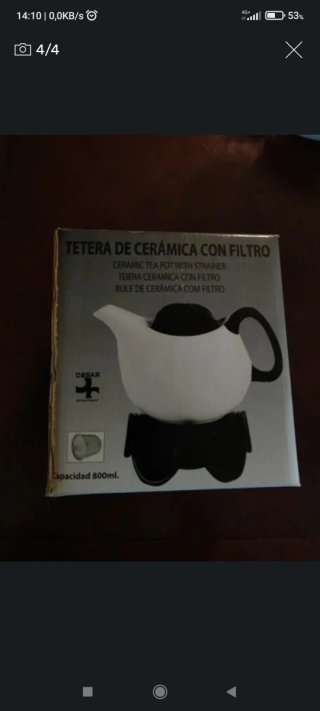 Tetera cerámica blanca y negra nueva a estrenar