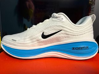 Nike Vomero Plus Nuevas