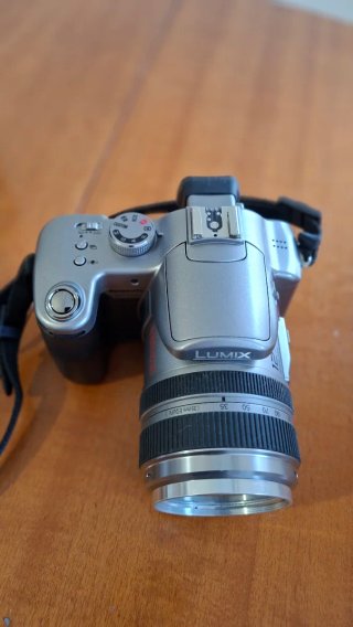 Camara digital Panasonic Lumix DMC FZ50 + objetivo
