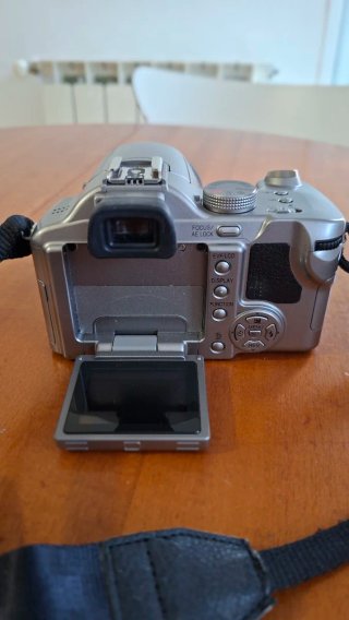 Camara digital Panasonic Lumix DMC FZ50 + objetivo