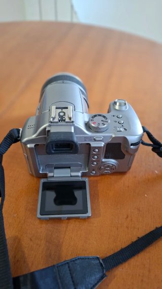 Camara digital Panasonic Lumix DMC FZ50 + objetivo