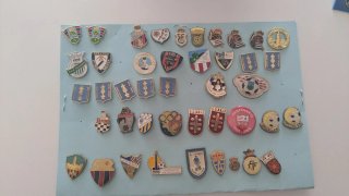 Lote de Pines de Fútbol para Coleccionistas