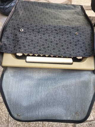 Máquina de escribir Olivetti Lettera 25 Vintage