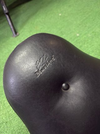 Asiento Mustang Harley Davidson Dyna
