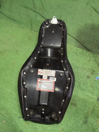 Asiento Mustang Harley Davidson Dyna