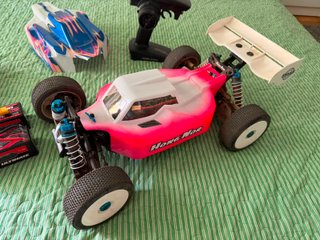 HongNor 1/8 RC RTR