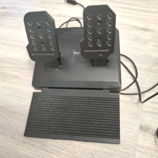Volante HORI Racing Wheel Overdrive (PC / Xbox)