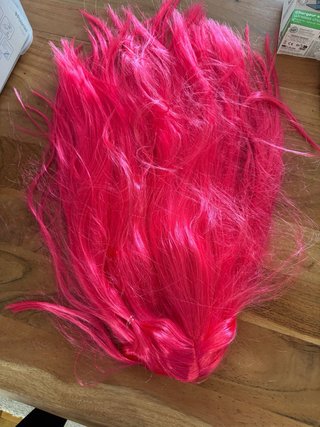 Peluca K-pop rosa fucsia