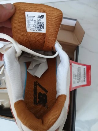 New Balance 530 Beige/Amarillo