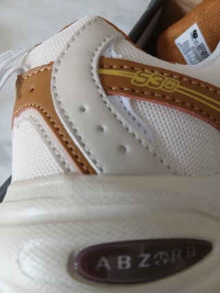 New Balance 530 Beige/Amarillo