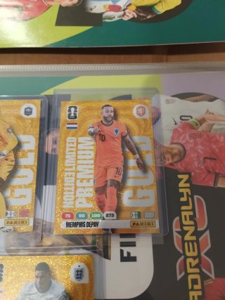 Lote 3 Limited Edition Premium Gold ADRENALYN FIFA