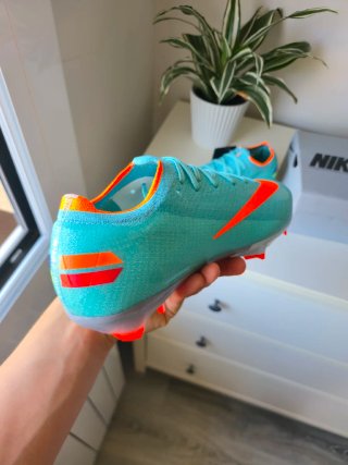 Nike Mercurial Vapor 16 Elite FG 44