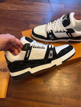 Louis Vuitton Sneakers Bianche e Nere