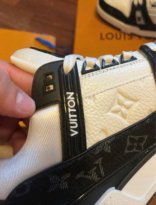 Louis Vuitton Sneakers Bianche e Nere