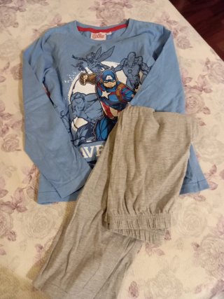 Set 5 pigiami bimbo 5-6 anni