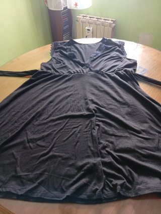 Vestido negro con encaje