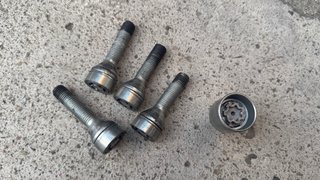 Tornillos Antirrobo BMW