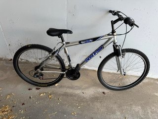 Bicicleta de Montaña Globe Trotter ALU 726S