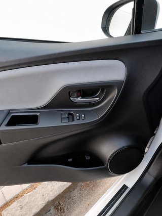Toyota Yaris 2020 Hibrido con Garantía 2 plazas