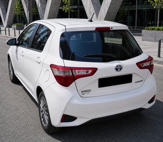 Toyota Yaris 2020 Hibrido con Garantía 2 plazas