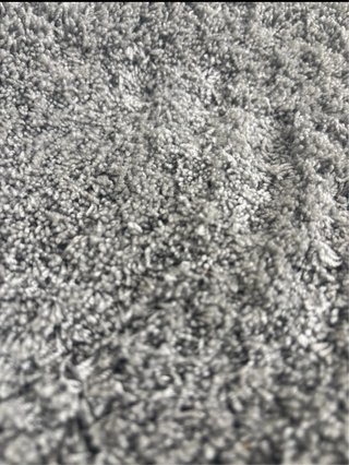 Alfombra gris de poliéster