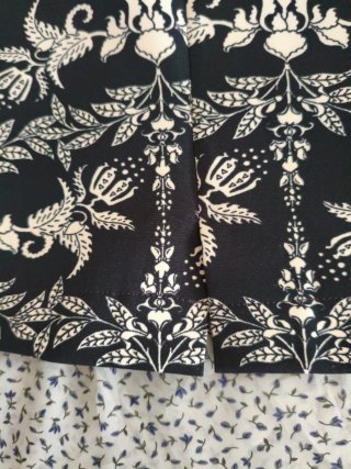 Falda Zara Neopreno Estampado Flores