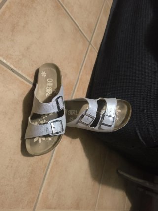 Sandalias  marca Oh girls talla 37  en buen estado