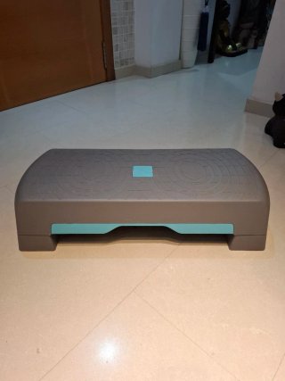 Step Domyos gimnasio 67x28x16cm