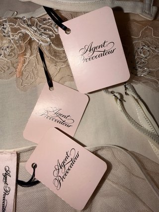 Set Lingerie Agent Provocateur Beige/Bianco