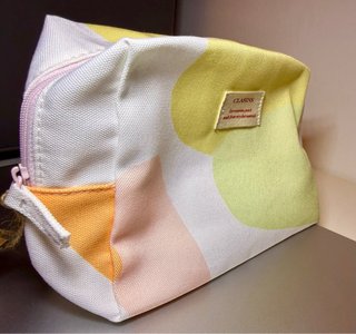 Kit de cuidados Clarins com 12 produtos