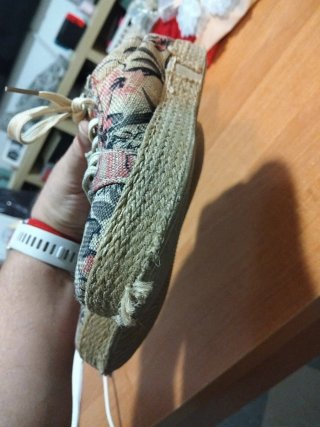 Zapatos niña floral beige y rosa talla 33