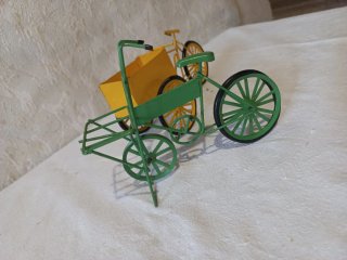 Triciclo y Bicicleta Decorativos