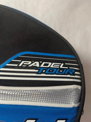 Bolsa paletero Bullpadel con etiqueta interna aut.