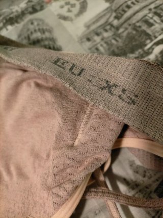 Sujetador deportivo Oysho Yoga Rosa