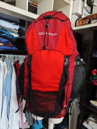 Mochila Quechua senderismo gran capacidad