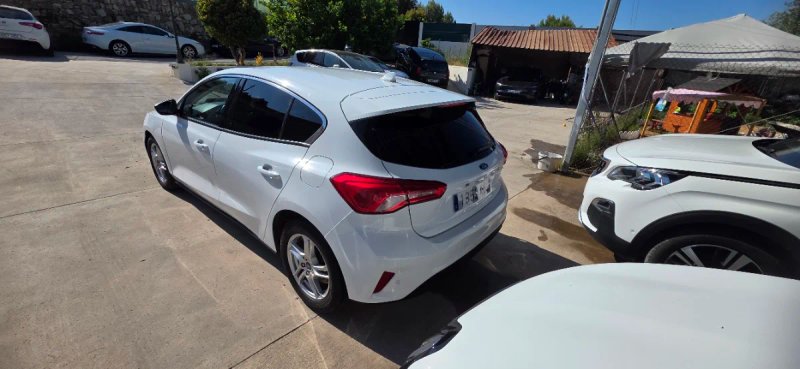 Ford Focus 1.5 EcoBlue Titanium 2019, foto 9