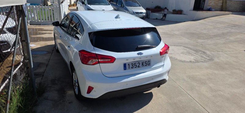 Ford Focus 1.5 EcoBlue Titanium 2019, foto 26