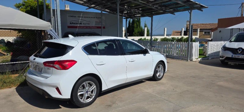 Ford Focus 1.5 EcoBlue Titanium 2019, foto 28